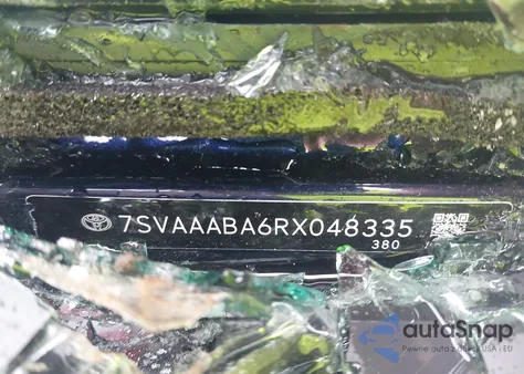 2024 Toyota Sequoia Platinum z USA, uszkodzony, nr VIN 7SVAAABA6RX048335